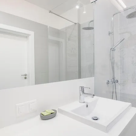 Novis Panorama View Appartamento Varsavia